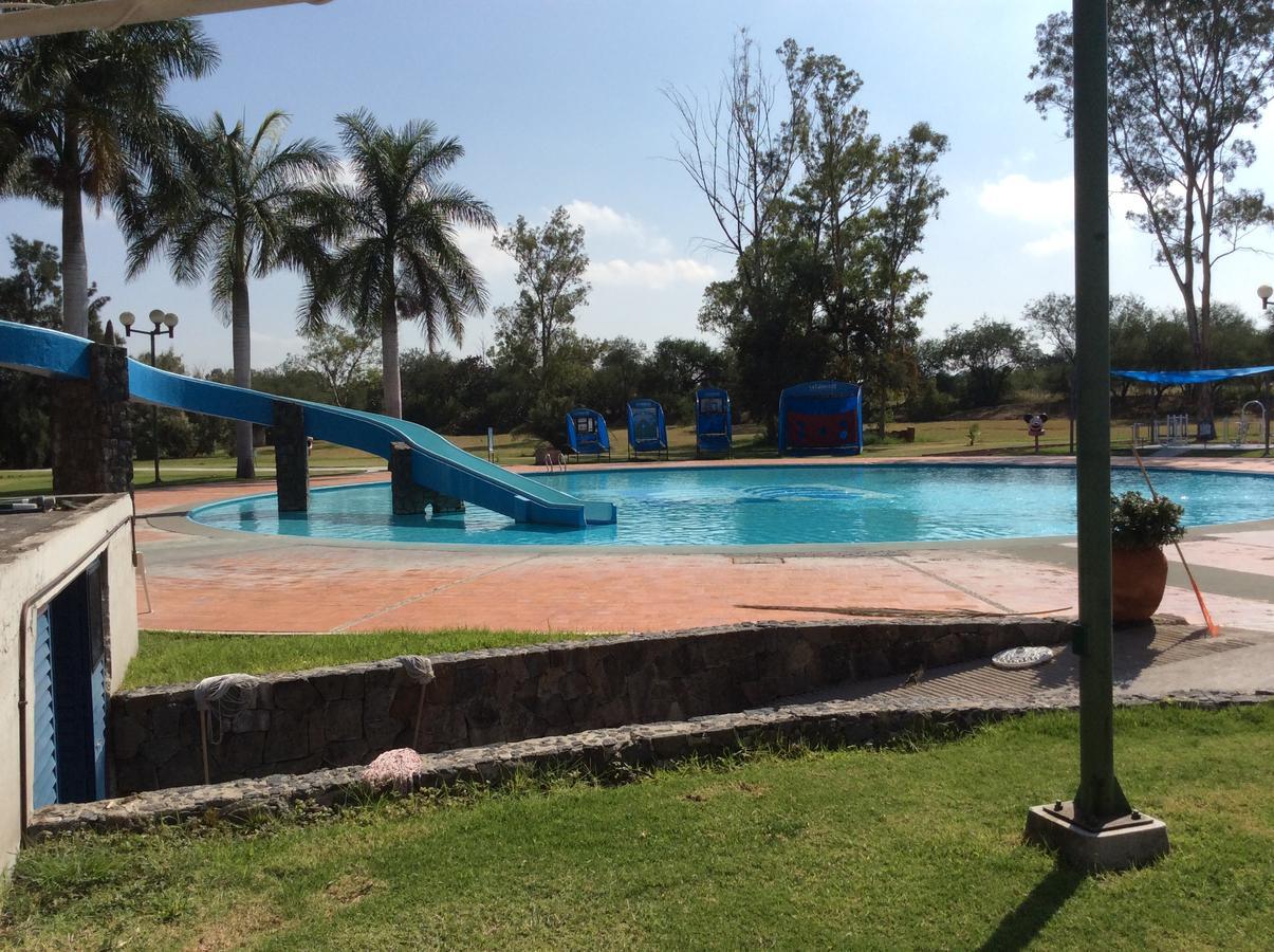 Hotel Y Parque Acuatico La Caldera Abasolo Exterior foto